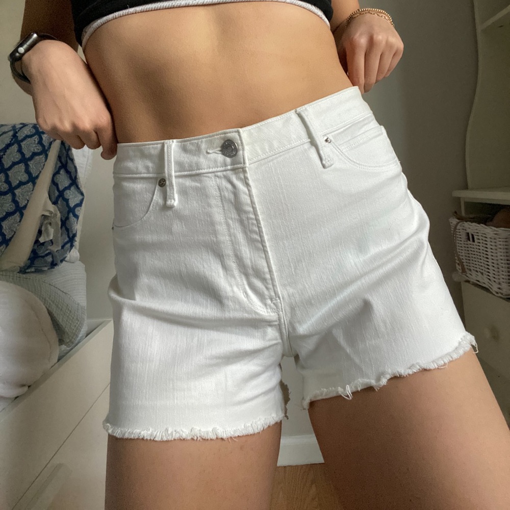 Abercrombie Simone High Rise Short White